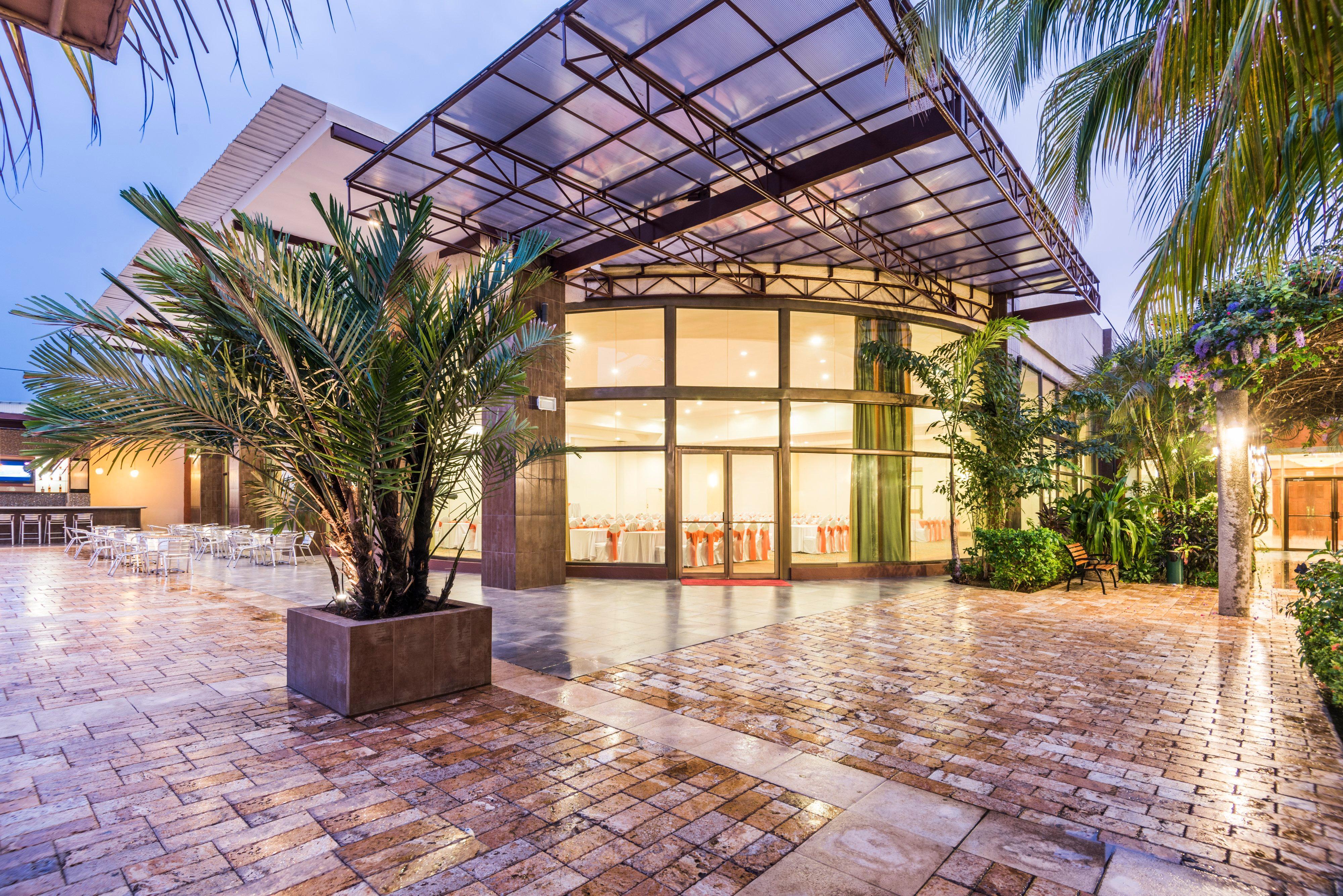 Holiday Inn Convention Center By Ihg Managua Exterior photo
